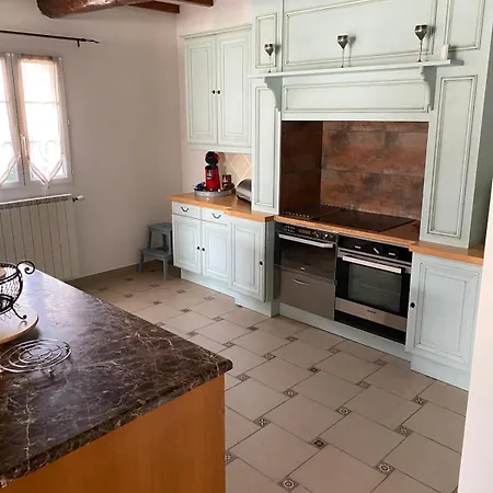 Provencal With Pool Cavillargues